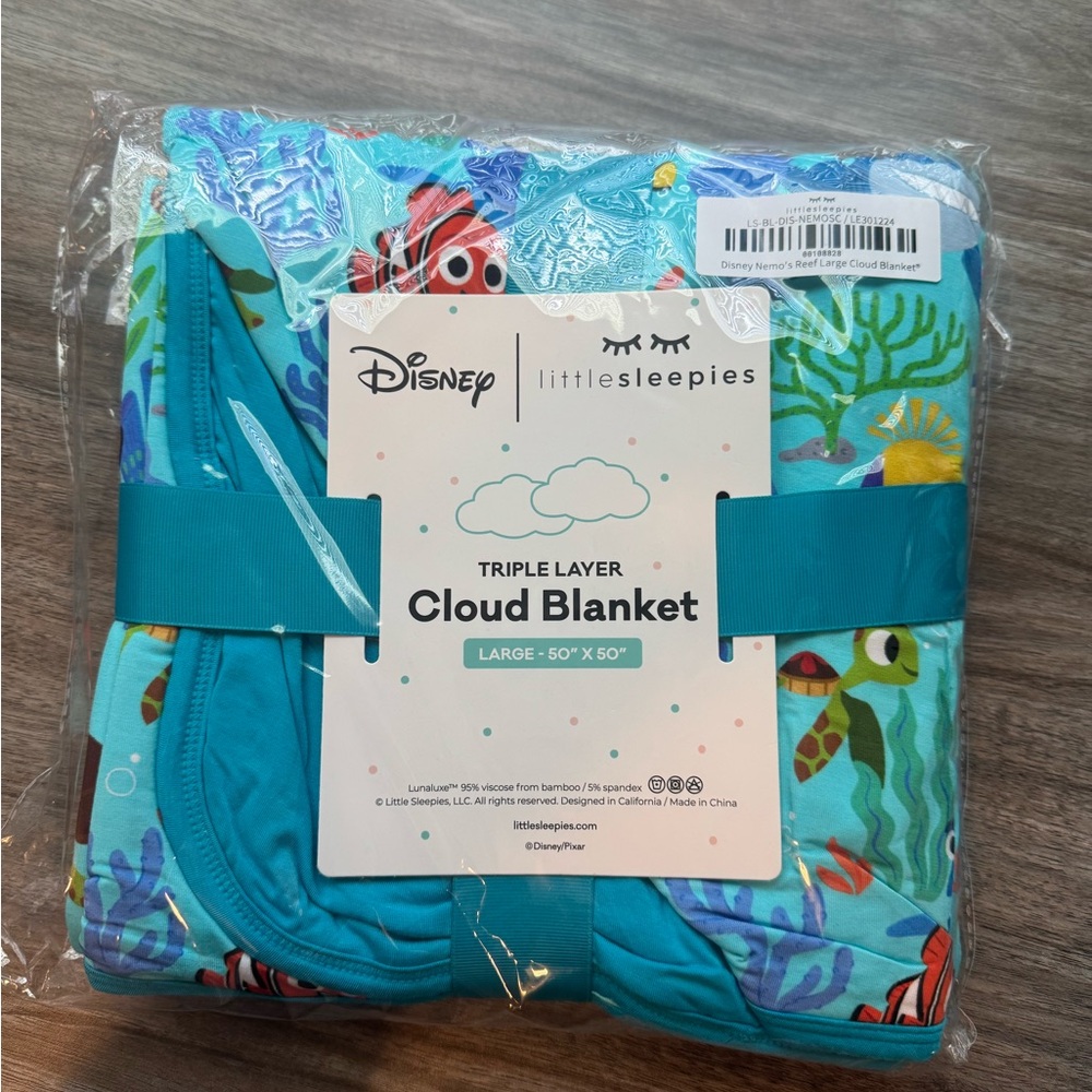 Disney Little Sleepies Ocean Adventure Blanket